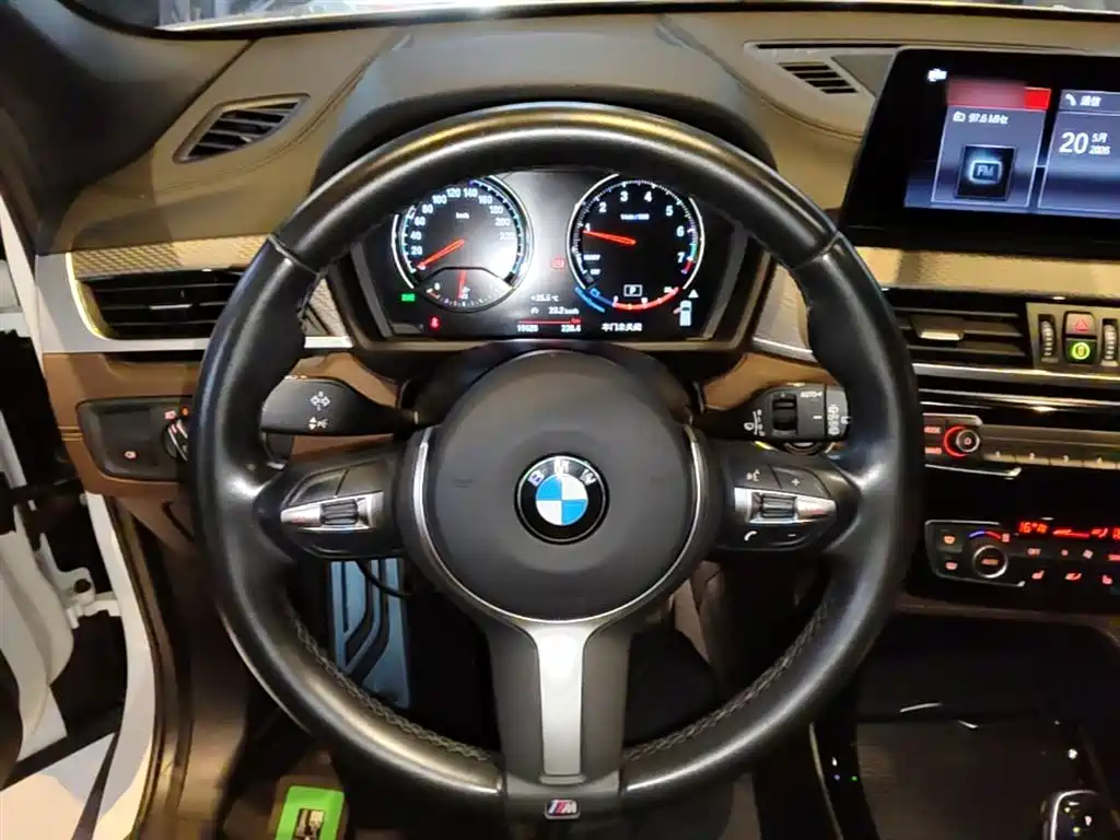 BMW X2 2021 sDrive25i Exclusive M Off-Road Package фото 11