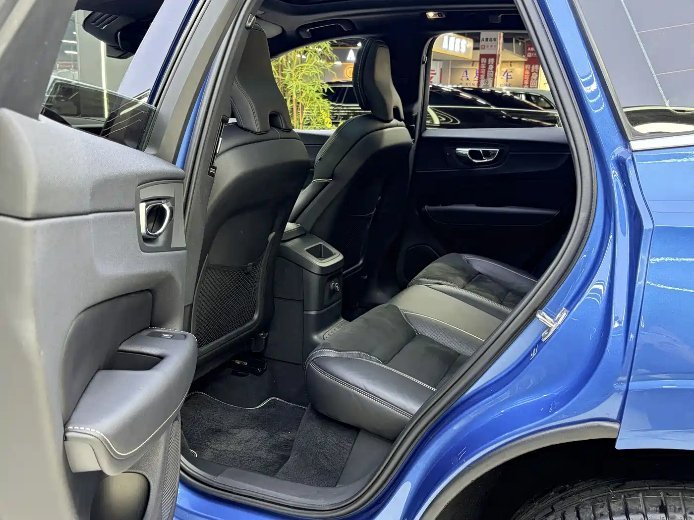 Volvo XC60 Plug-in Hybrid 2018 2019 T8 E-Drive Hybrid Zhi Ya Sport Edition China V