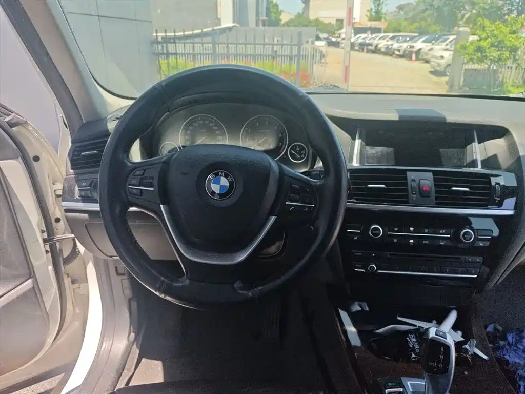BMW X3 (Import) 2014 xDrive20i X Design Package фото 13