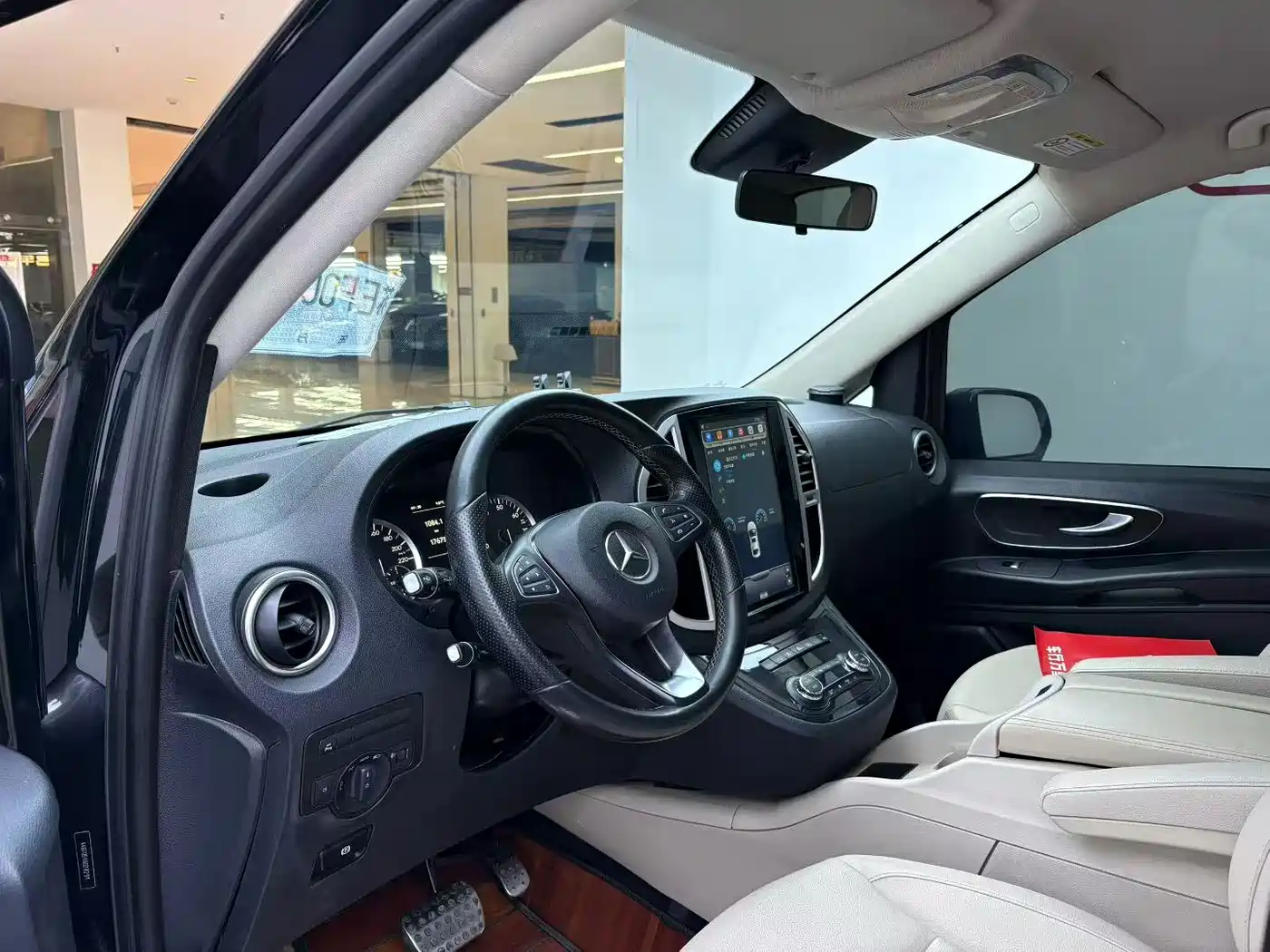 Mercedes-Benz Vito 2016 2.0T Business Edition фото 3