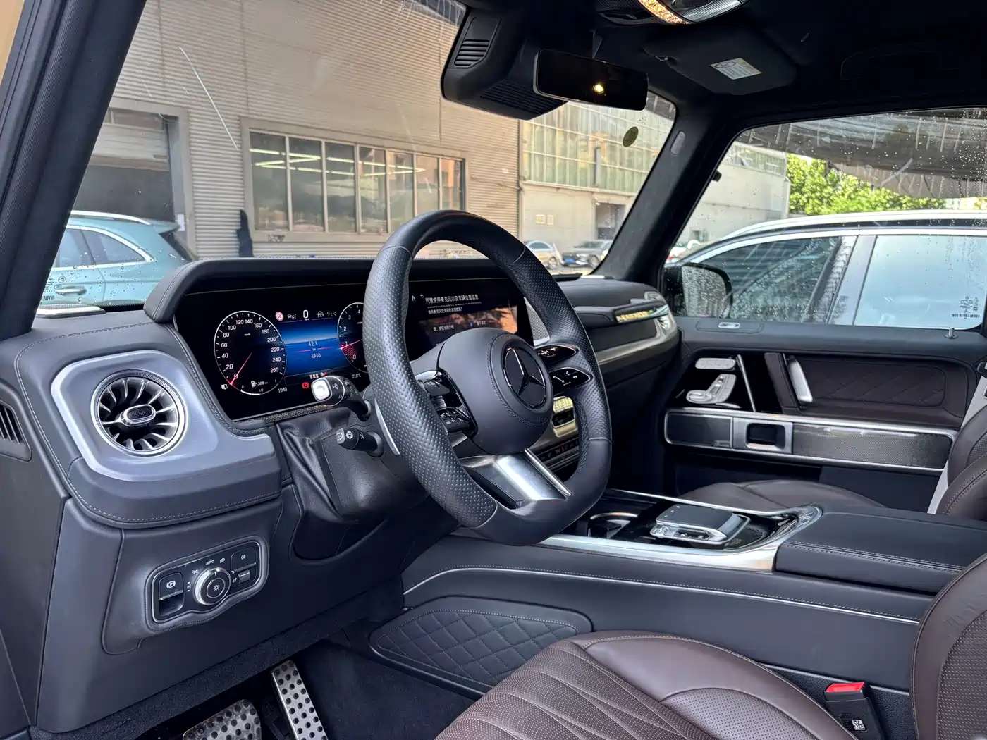 Mercedes-Benz G-Class 2025 G 500 фото 10