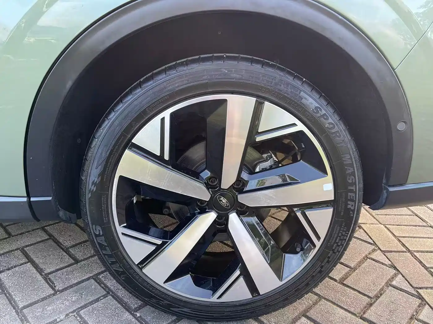 Ford Lingrui, миниатюра 15