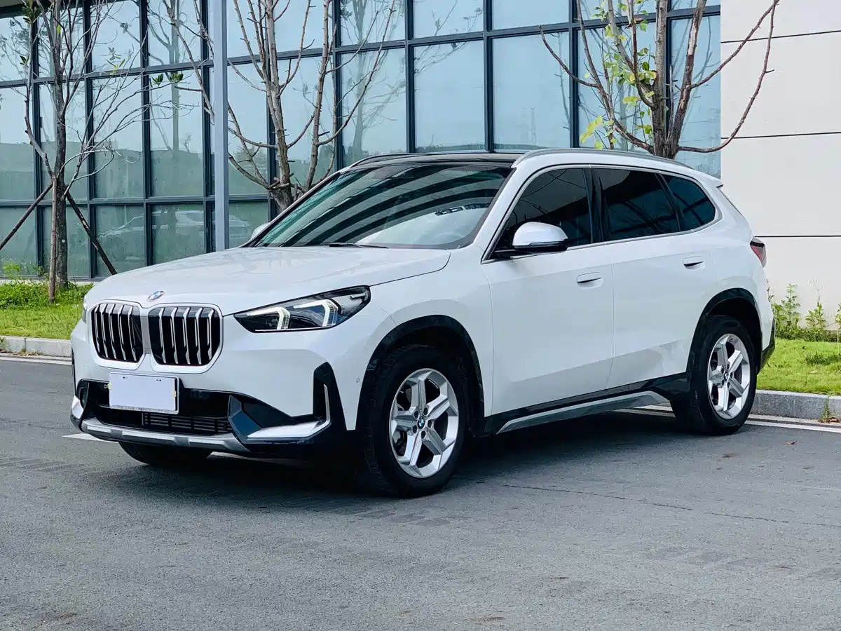 2023-2024 BMW X1