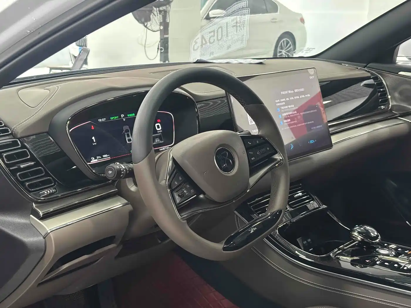 BYD Han 2020 EV Extended Range Luxury фото 4