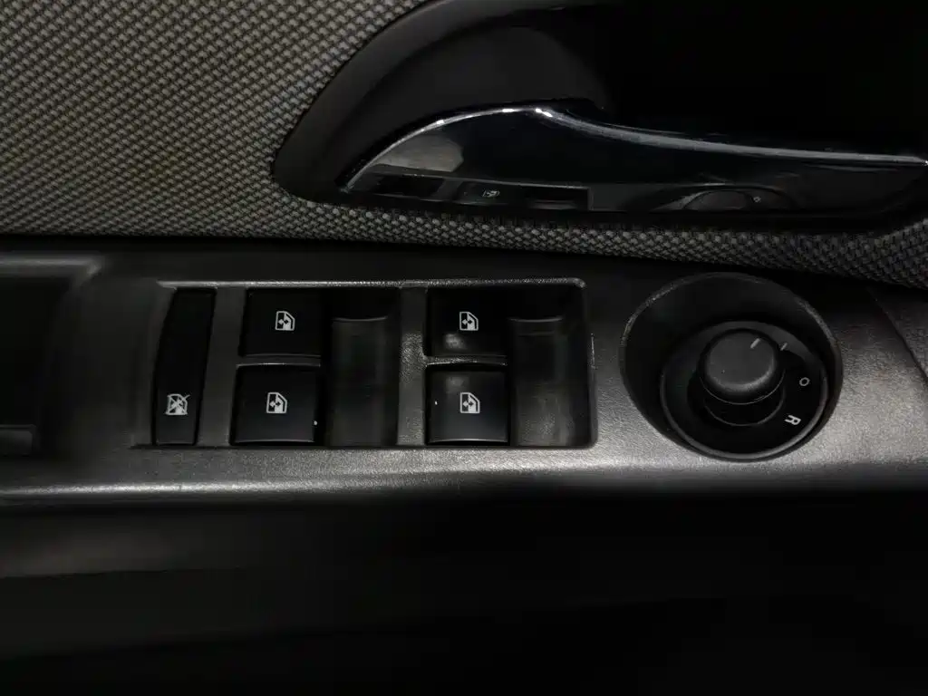 Chevrolet Cruze 2011 2011 1.6L SE AT