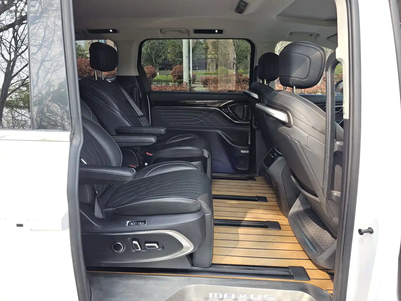 SAIC MAXUS CHASE G90