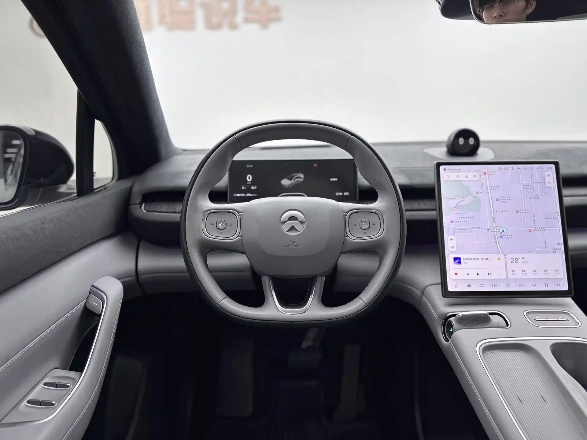 Фото 7 - NIO EC6