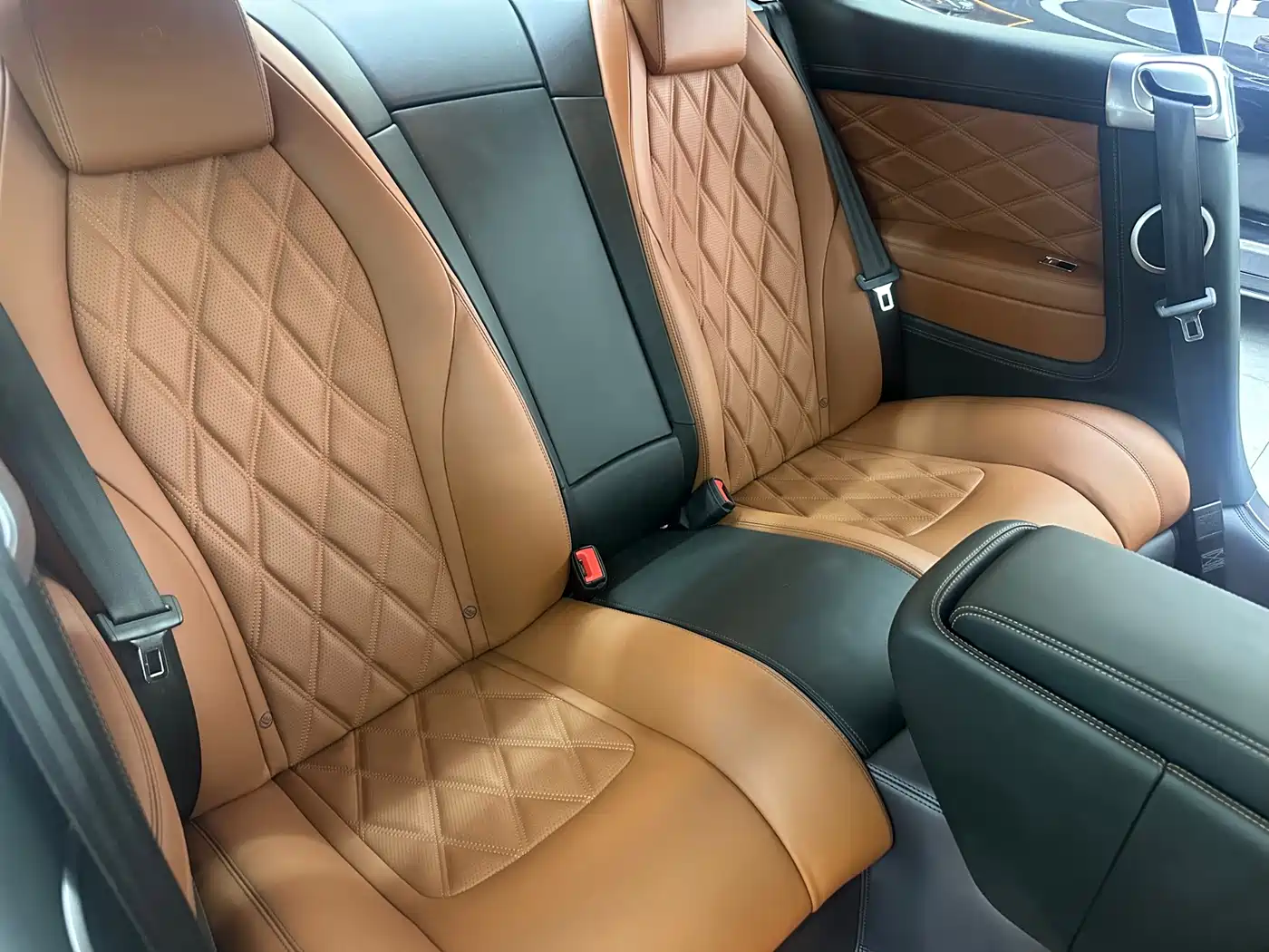 Bentley Continental 2014 4.0T GT V8 S Standard фото 11