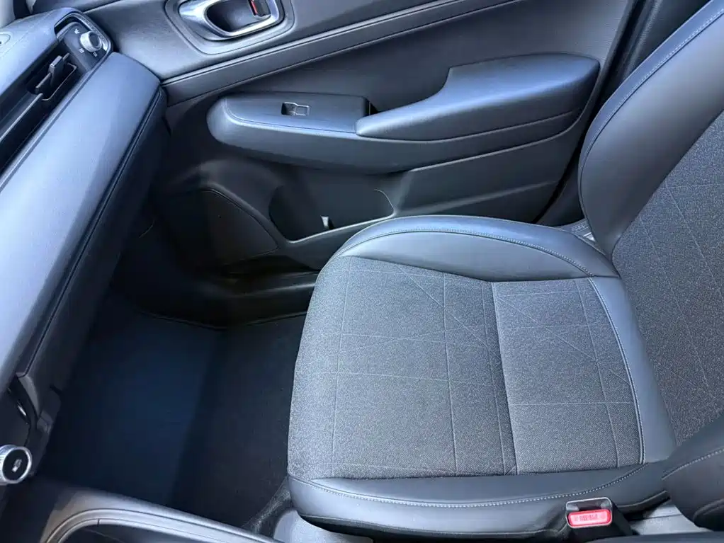 Honda Vezel 2024 2023 1.5L CVT Pioneer Edition