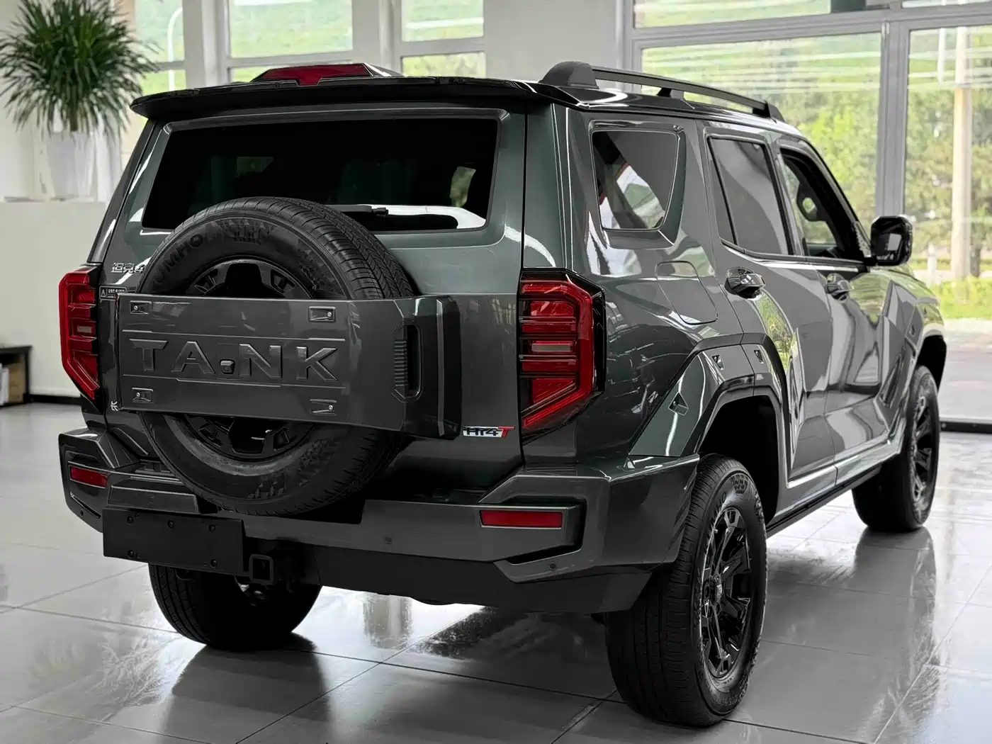 Tank 400 New Energy 2023 Hi4-T Super Edition фото 13