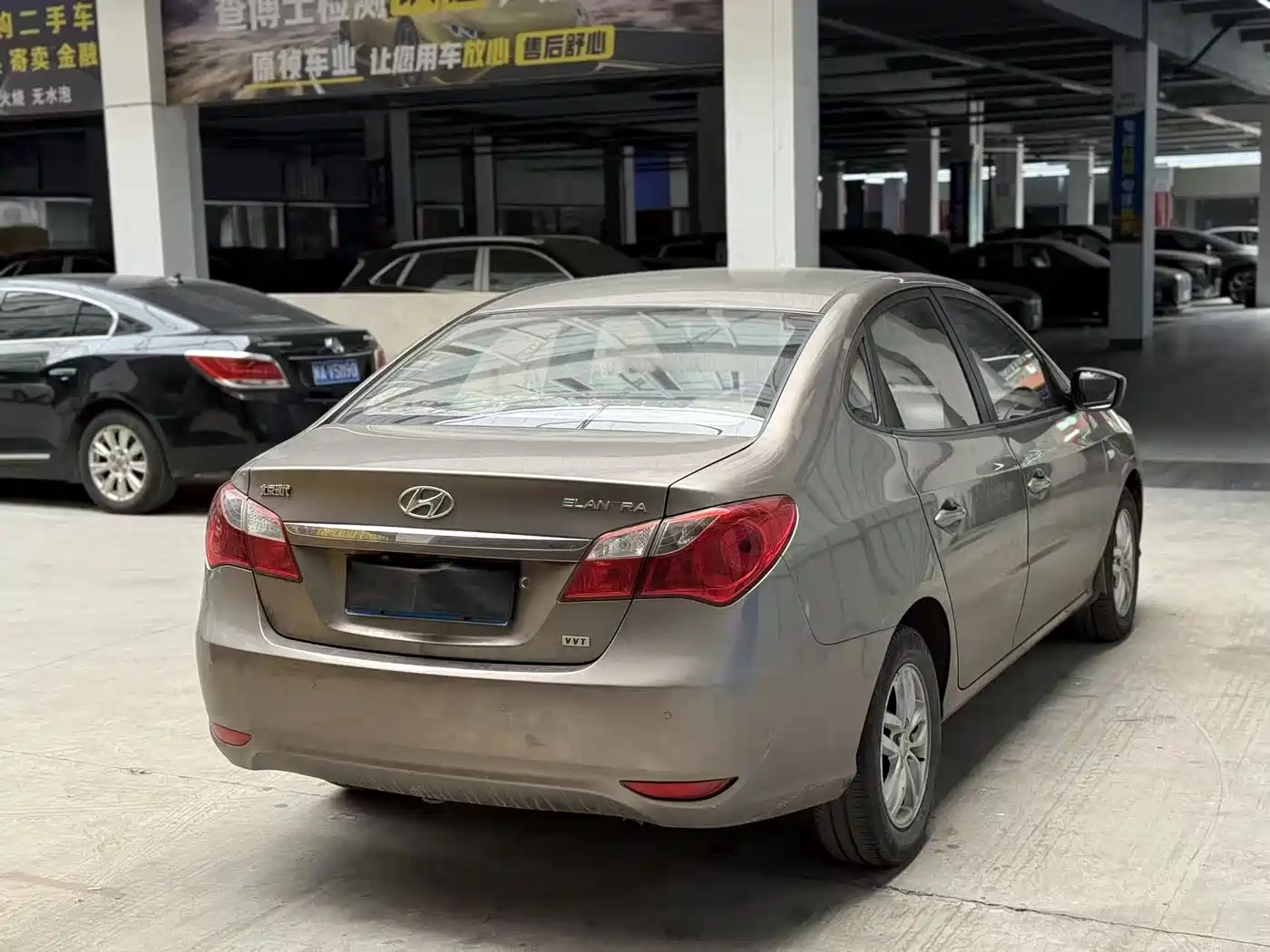 Hyundai Elantra 2011 1.6L Automatic Comfort фото 6