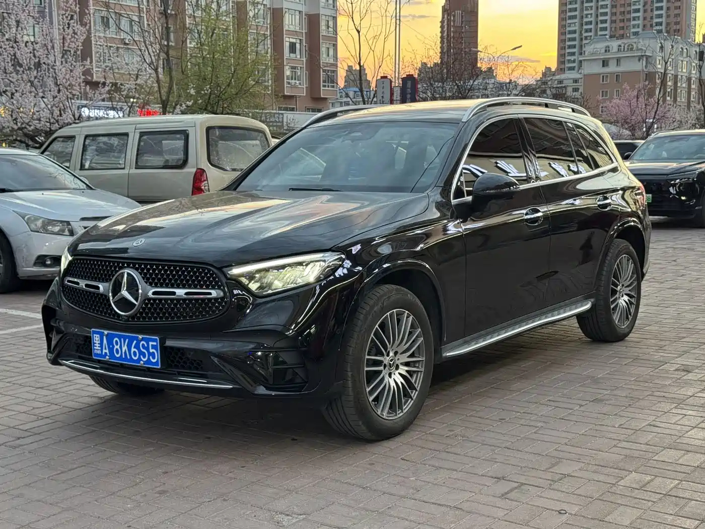 Mercedes-Benz GLC 2024 GLC 300 L 4MATIC Dynamic 5-seater