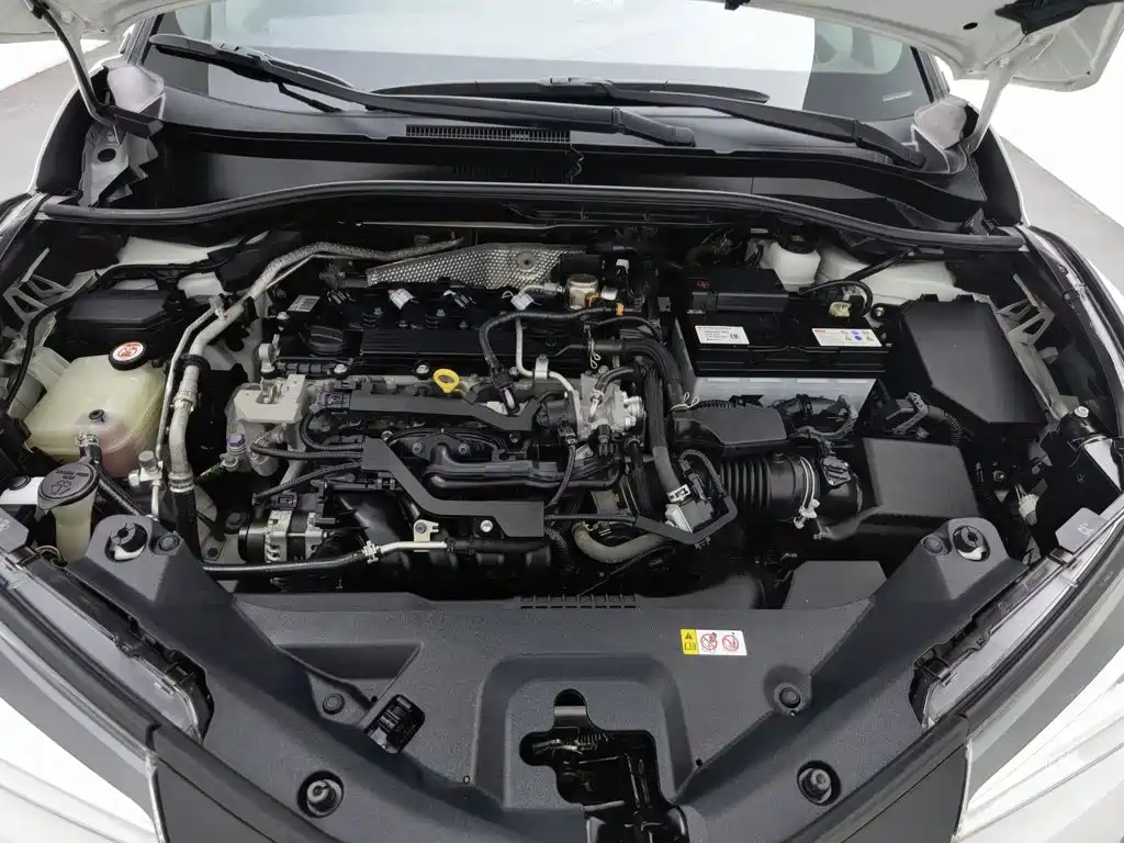Toyota C-HR 2019 2018 2.0L Leading Sunroof Edition V