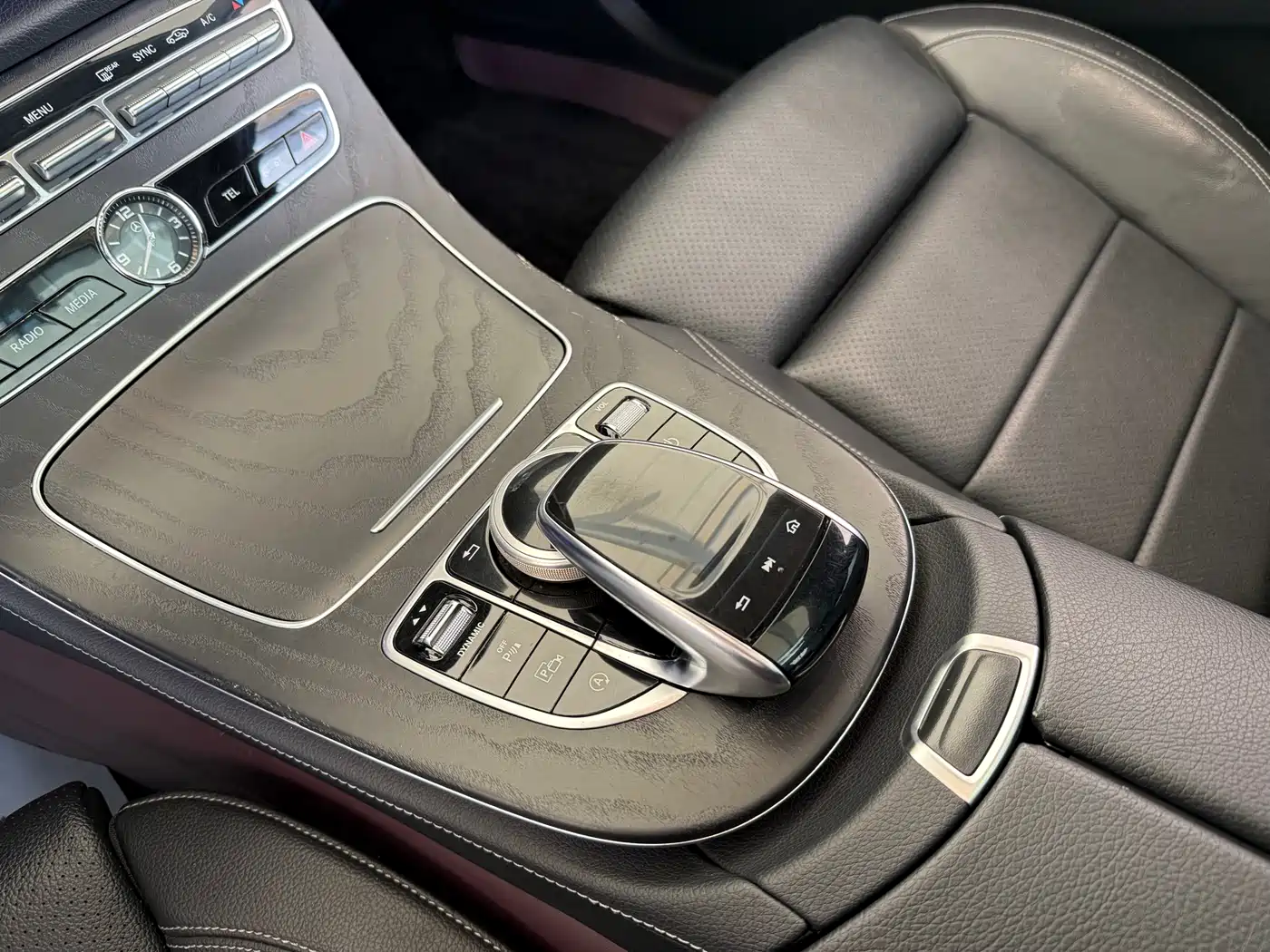 Mercedes-Benz E-Class 2018 E 200 L Sport фото 18