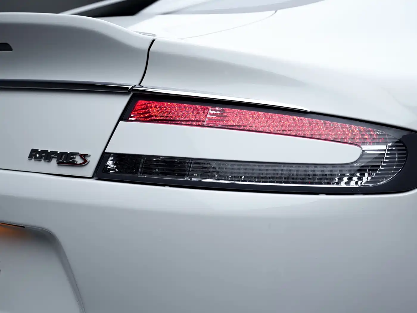 Aston Martin Rapide 2016 2015 Model 6.0L S