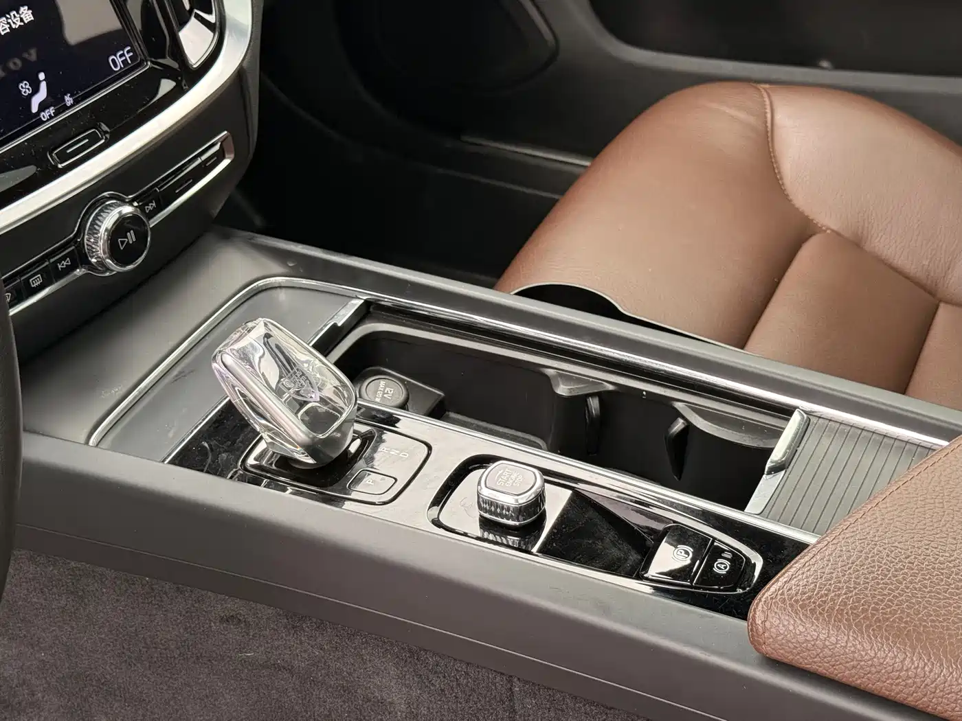 Volvo S60 2022 2022 B4 Smart Comfort Luxury Edition