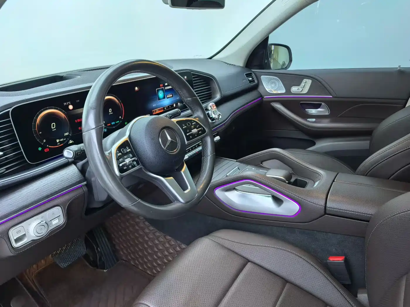 Mercedes-Benz GLE 2020 Facelift GLE 450 4MATIC Luxury фото 7