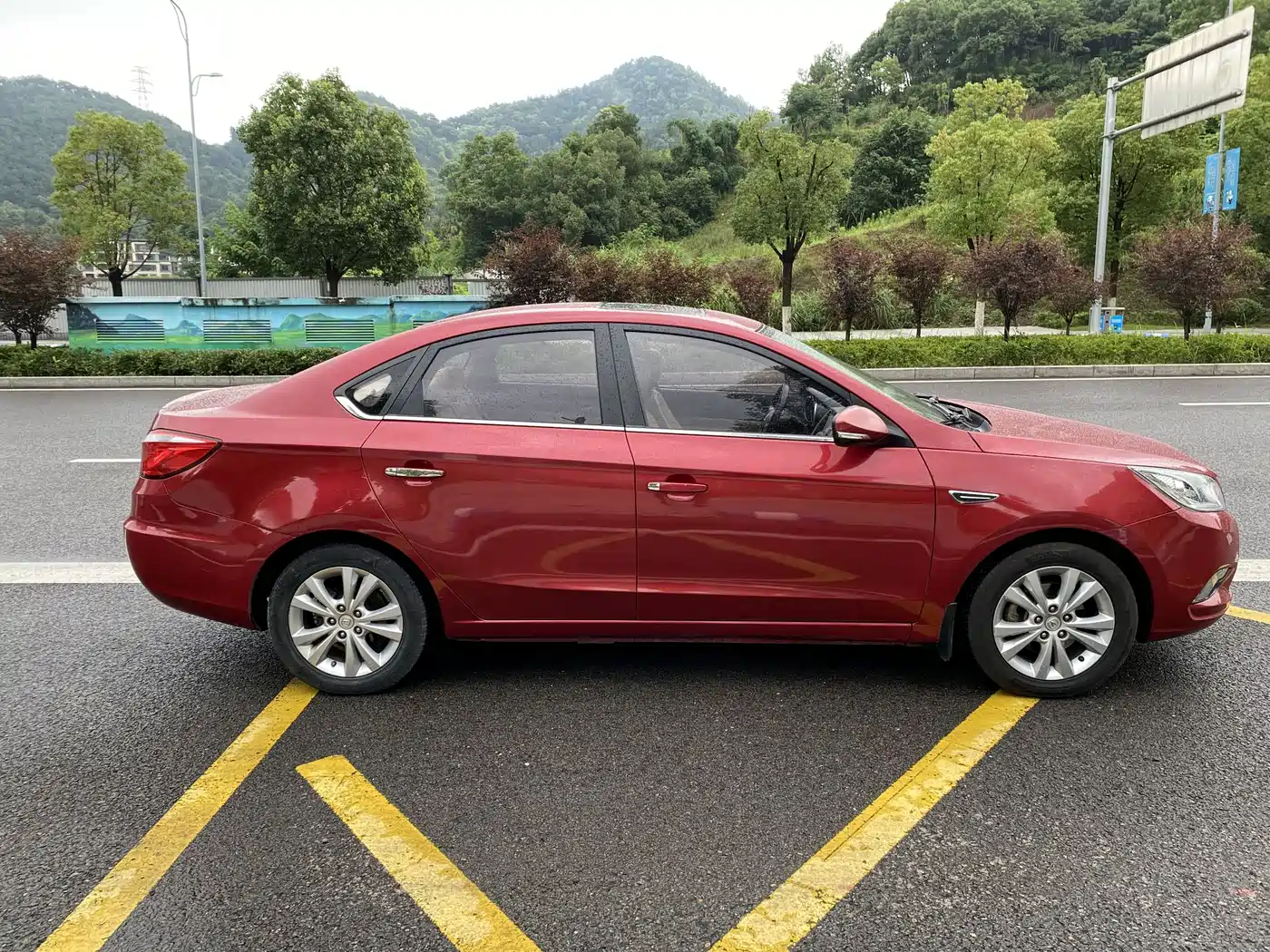 Photo 7 - Changan Eado