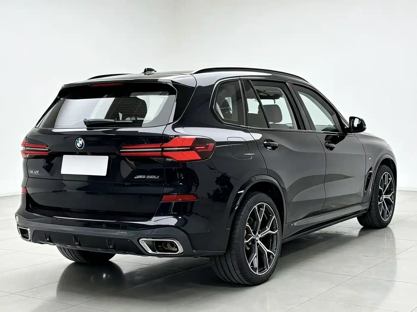 BMW X5 2025 2025 Model xDrive 30Li Exclusive M Sport Blackout Package