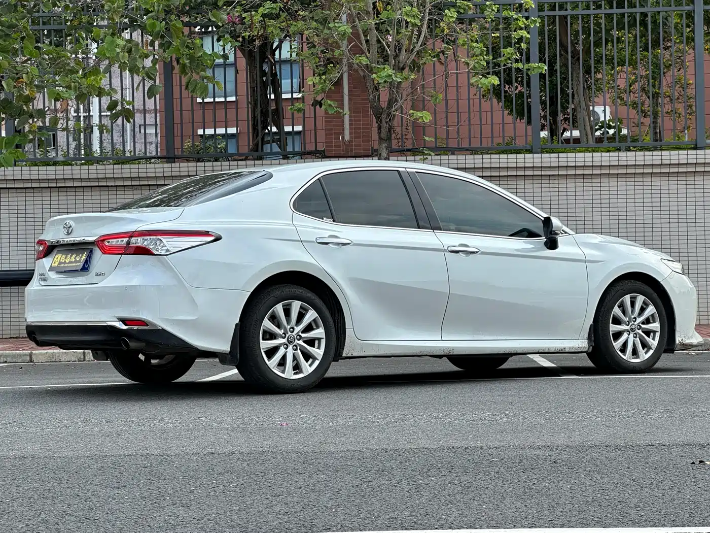 Toyota Camry 2018 2.0G Luxury Edition фото 5