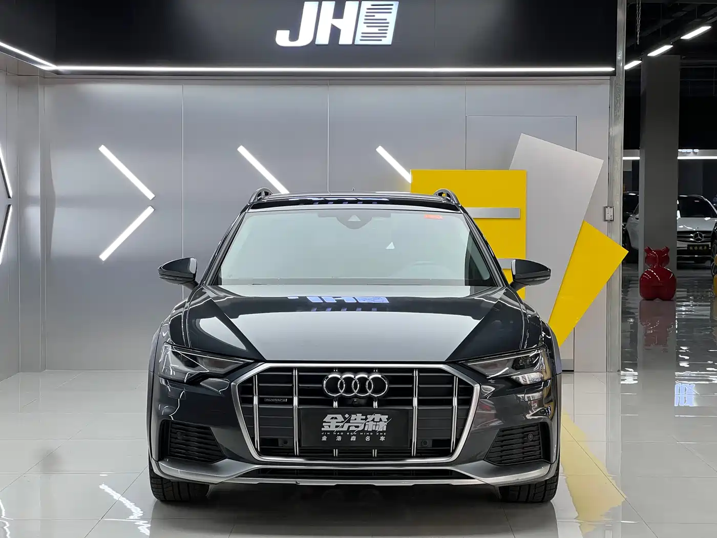 Audi A6 (Import) 2023 Model allroad quattro 55 TFSI Premium Off-road Version фото 2