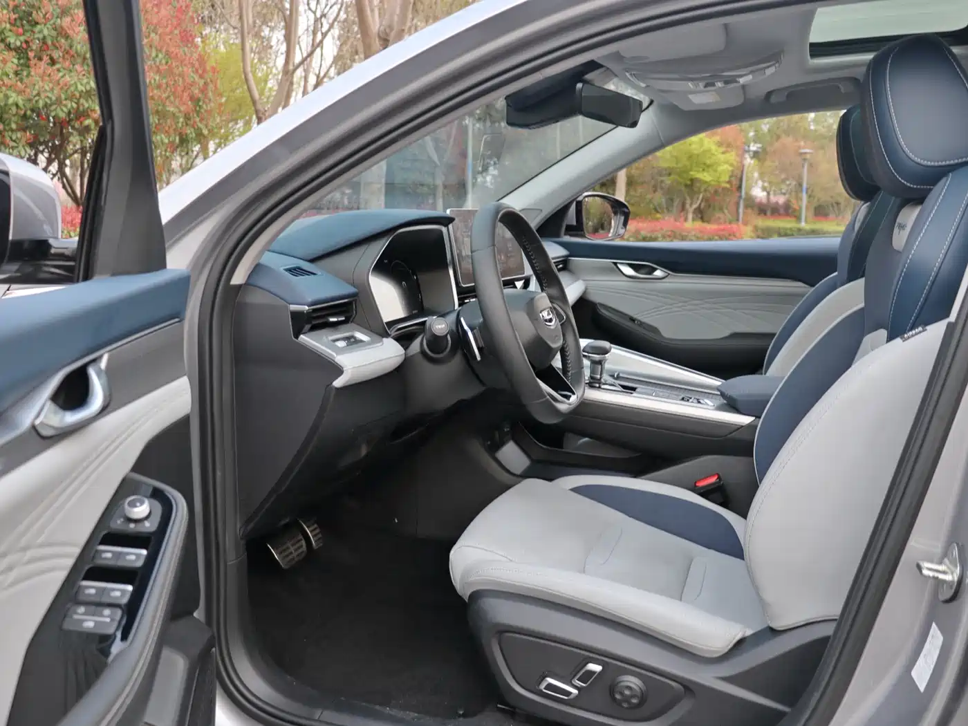 GEELY AUTOMOBILE XINGRUI