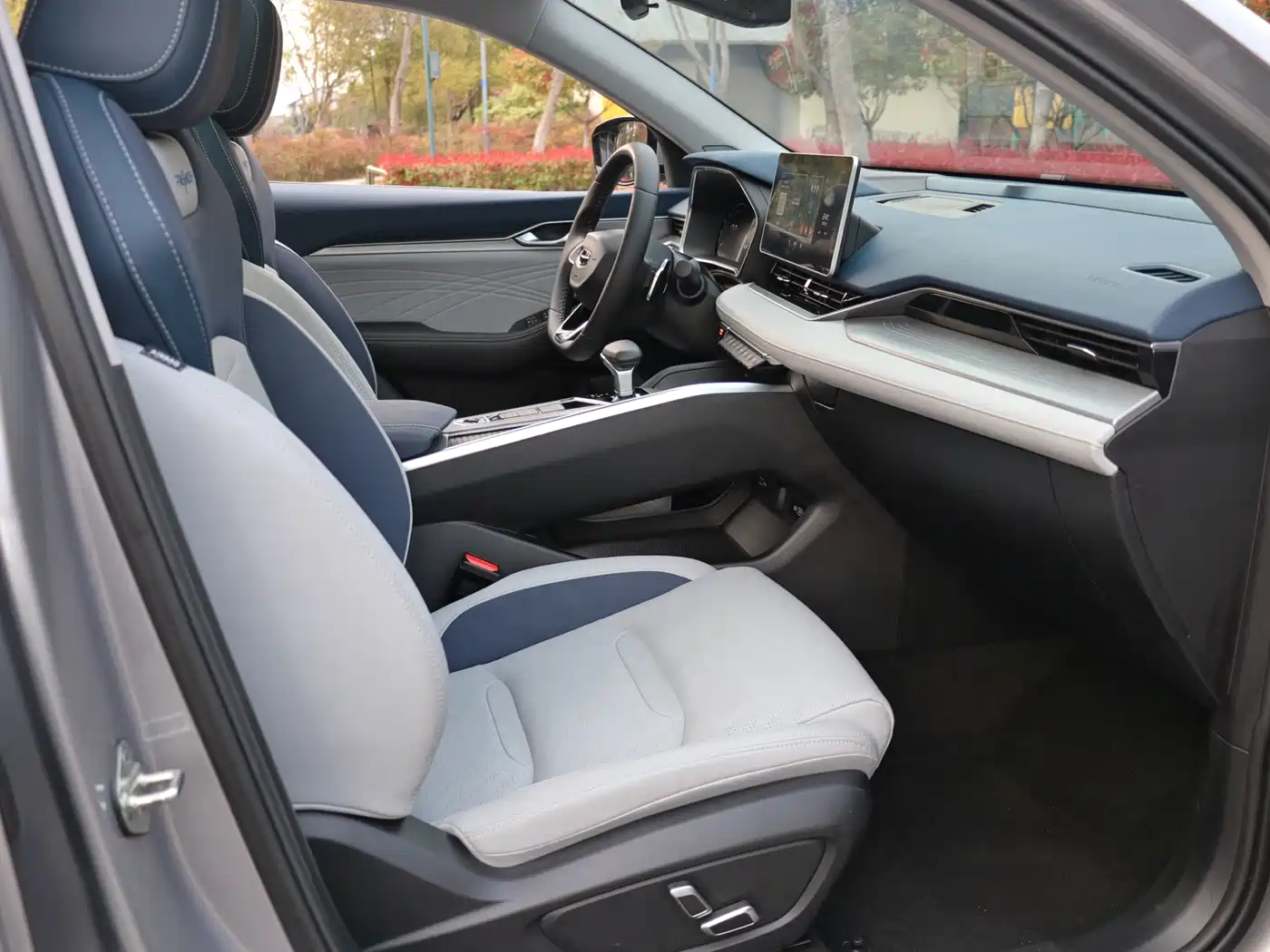 GEELY AUTOMOBILE XINGRUI