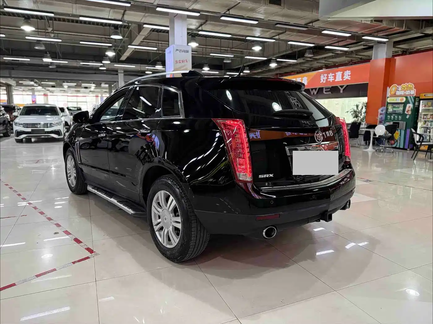 Cadillac SRX 2015 3.0L Elite фото 10