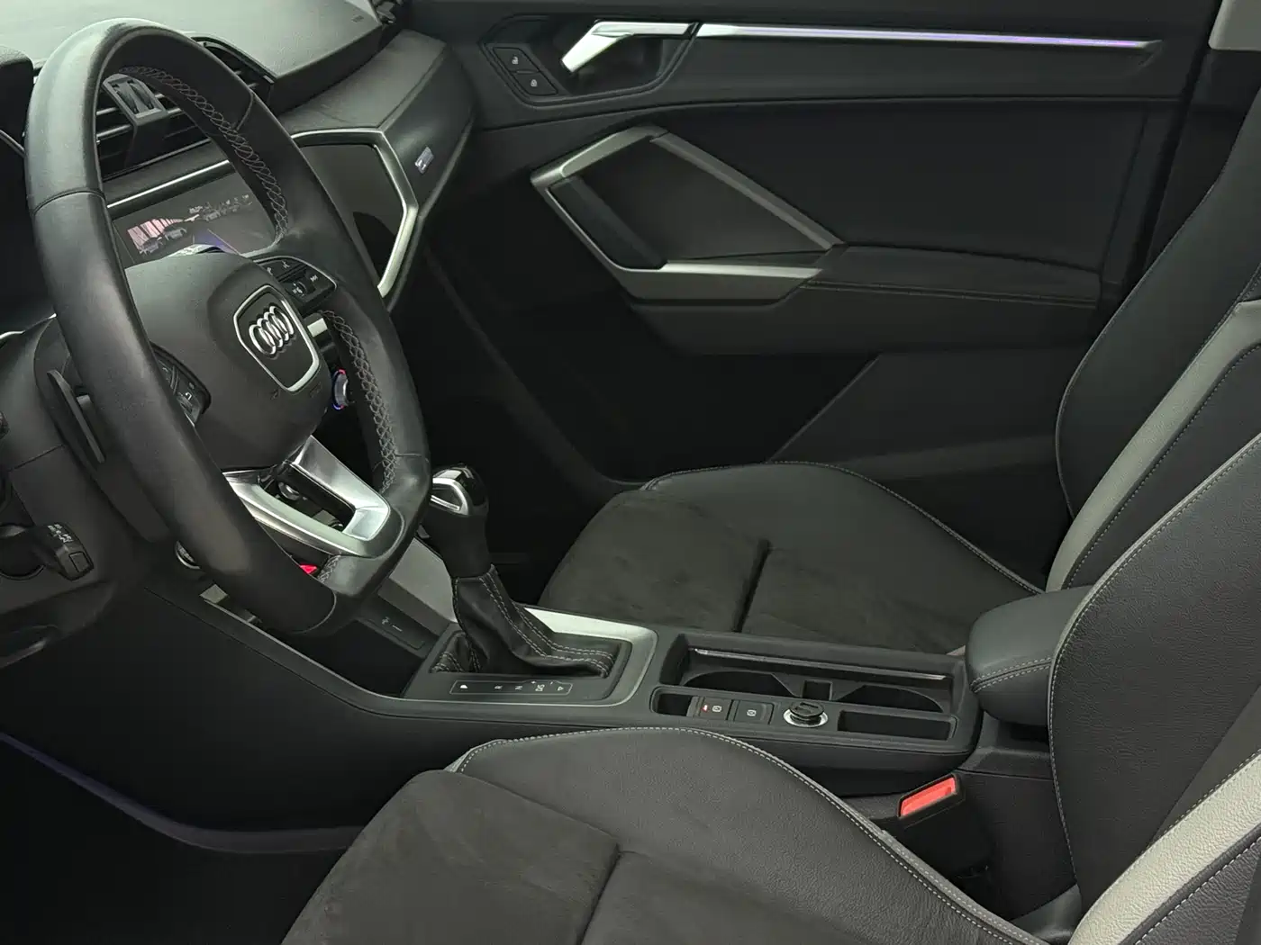 Audi Q3 2022 35 TFSI Fashion Dynamic фото 14