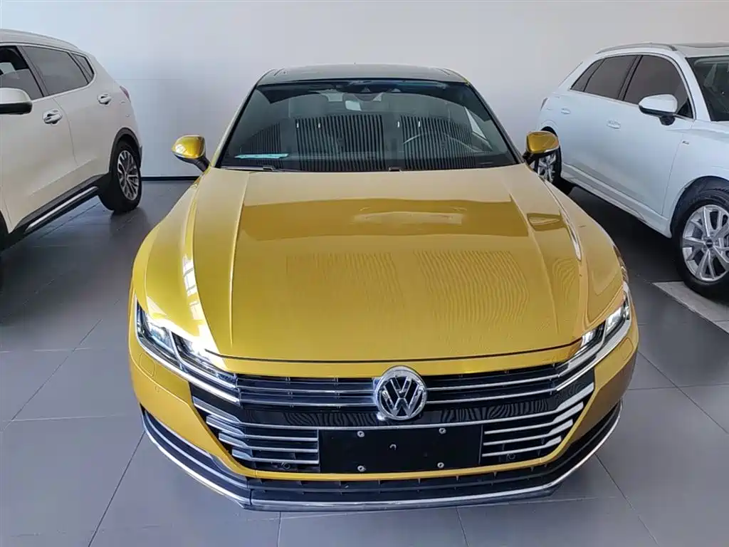 Volkswagen FAW-Volkswagen CC 2019 330TSI Charming Appearance (China V) фото 3
