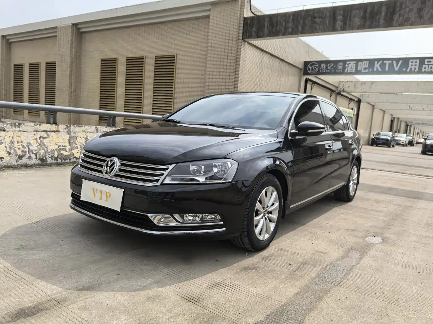 Volkswagen Magotan 2015 1.8TSI Leading фото 32