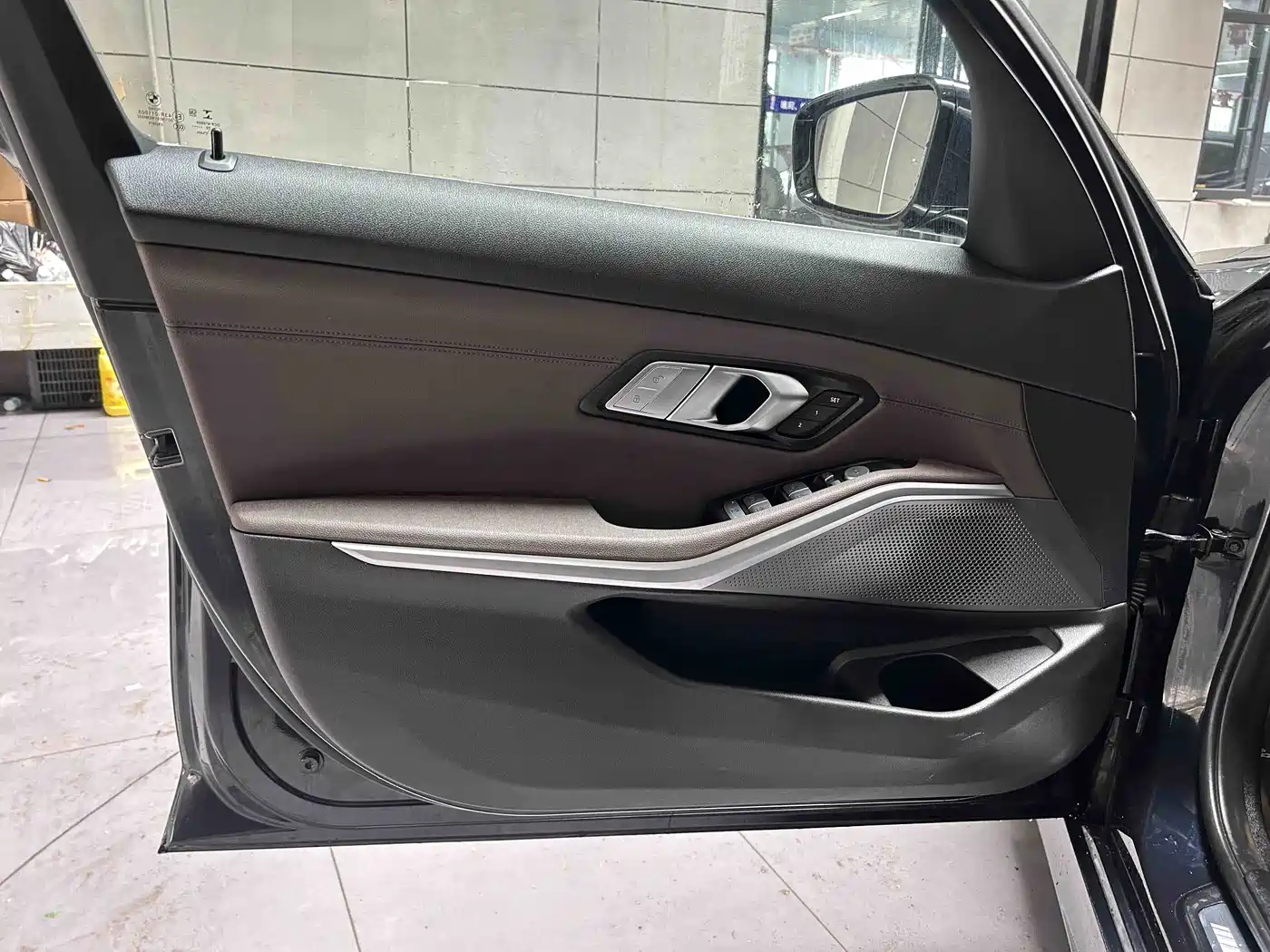 BMW 3 Series 2021 320Li M Sport Package фото 13