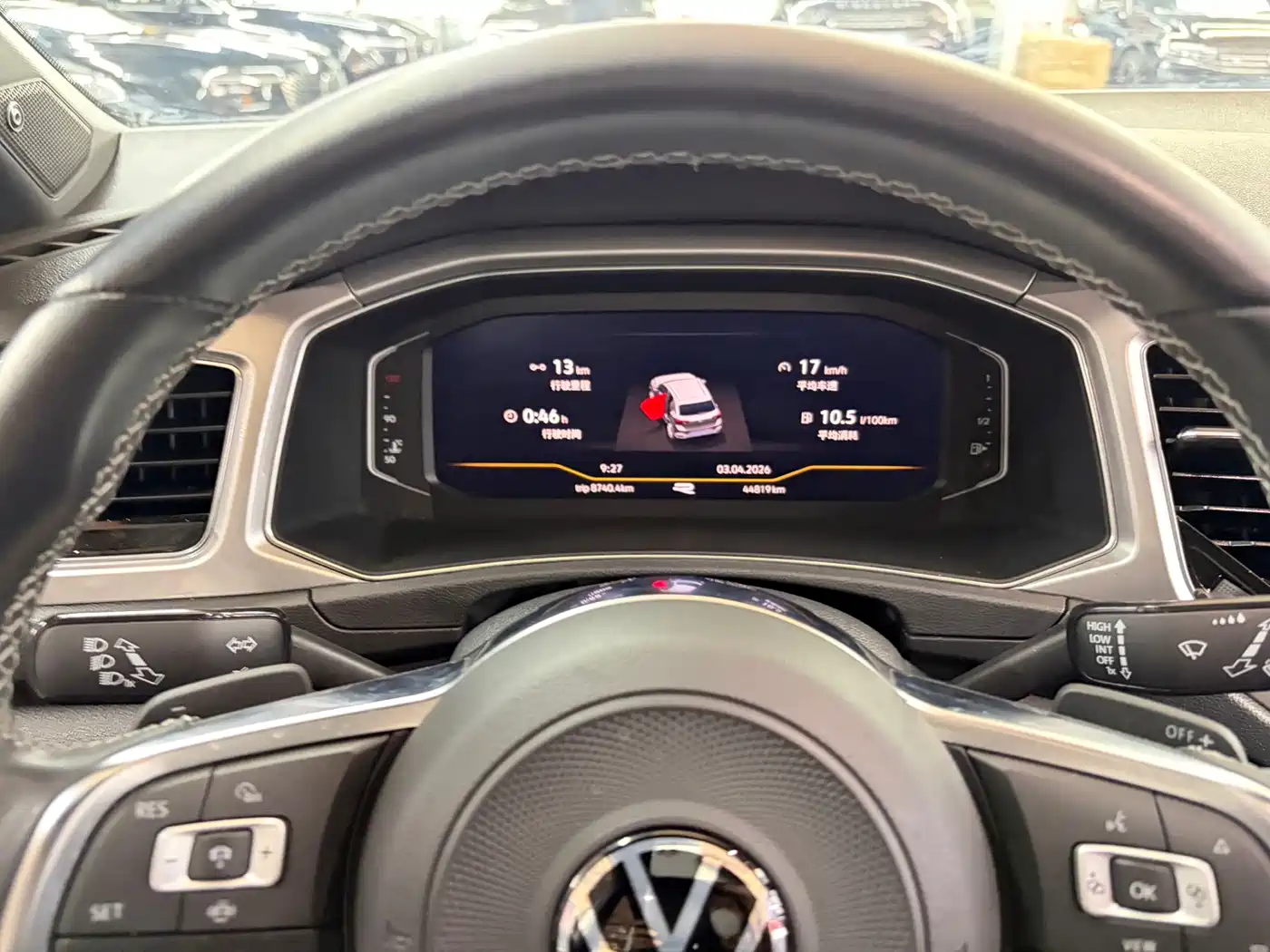 Volkswagen T-ROC 2022 280TSI DSG 2WD R-Line Pro PLUS фото 6