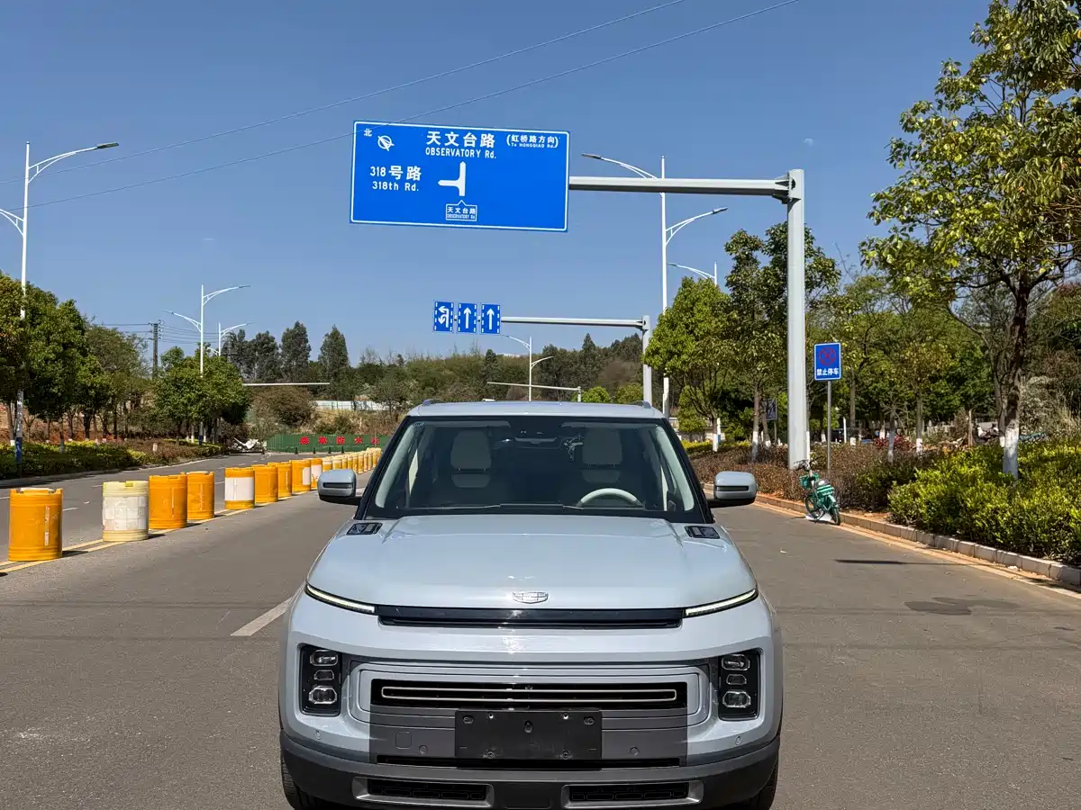 GEELY AUTOMOBILE GEELY ICON