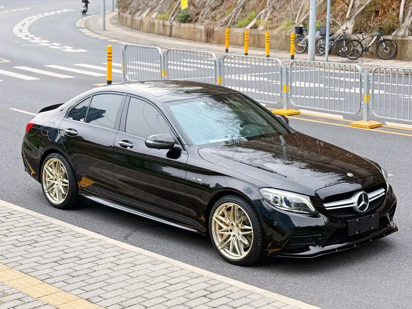 MERCEDES-BENZ C CLASS AMG