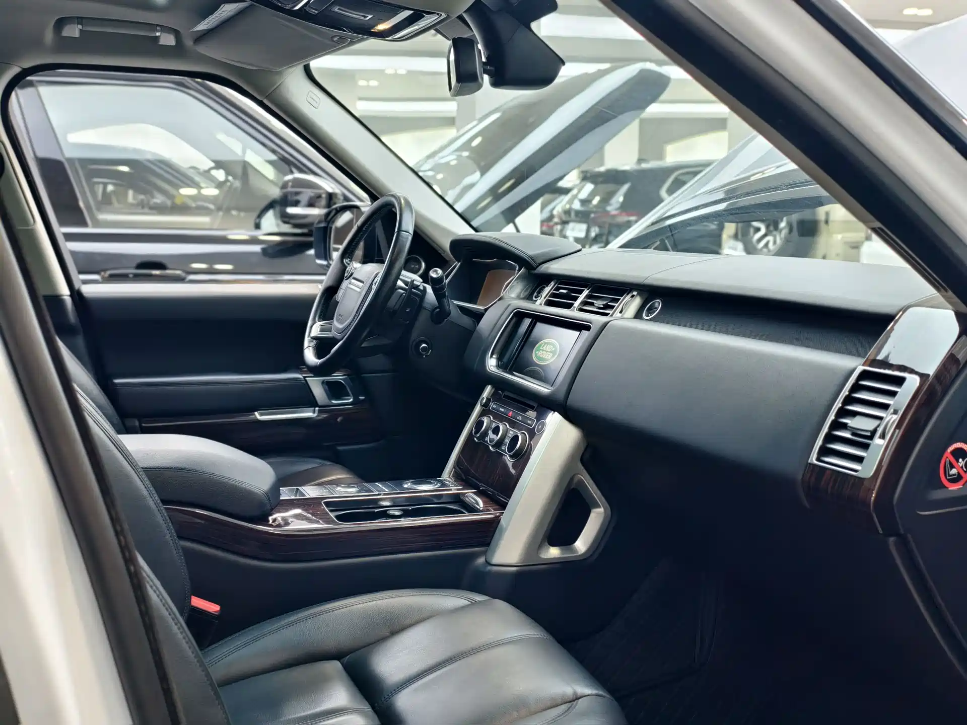 Фото 7 - Land Rover Range Rover