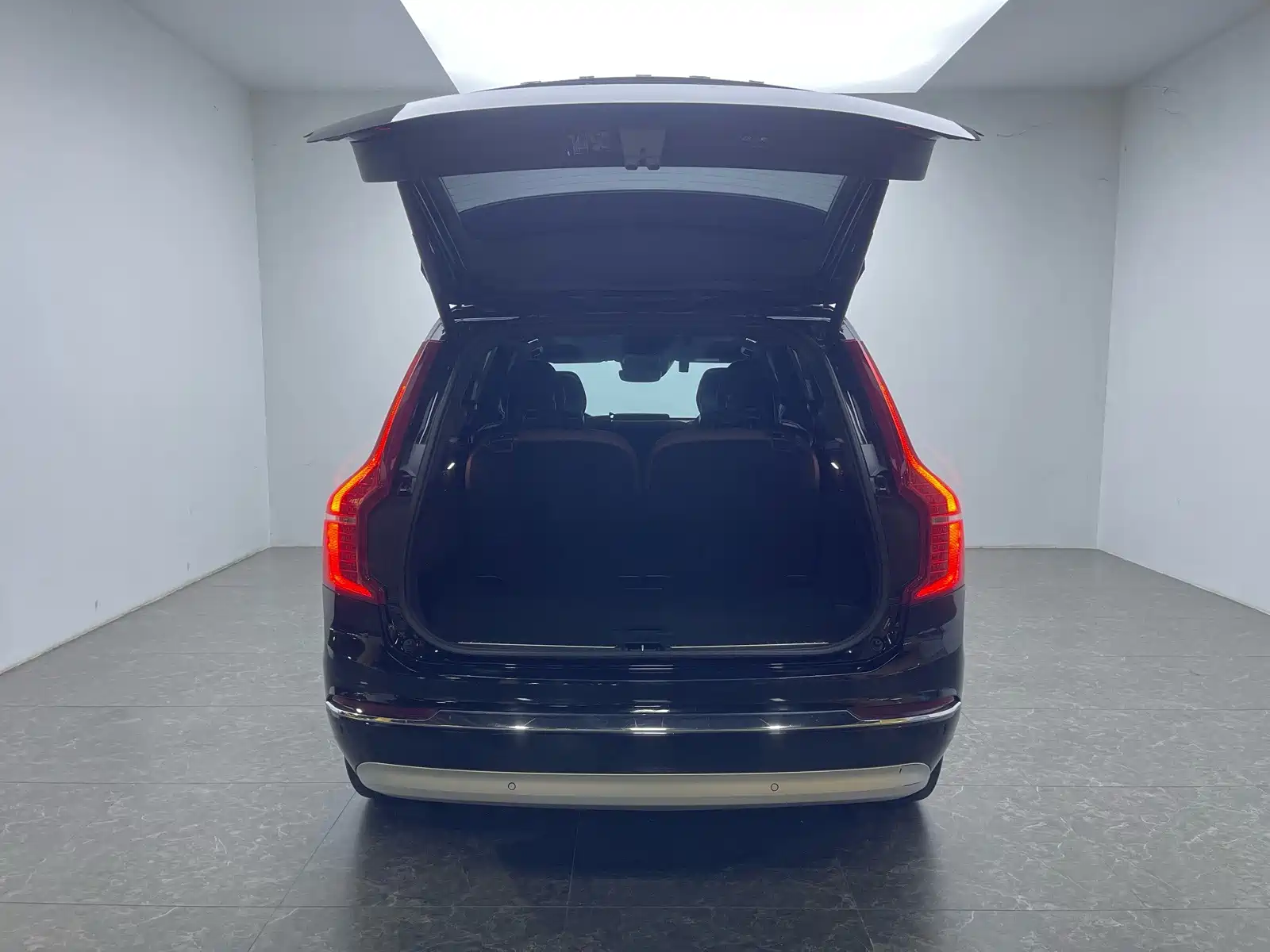 صورة 7 - Volvo XC90