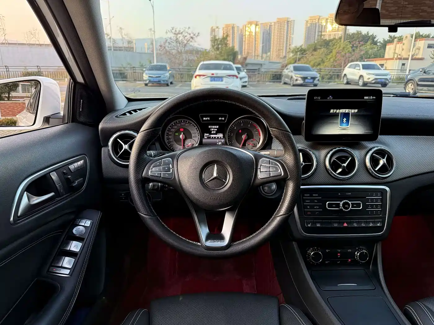 Mercedes-Benz GLA 2017 GLA 220 4MATIC Fashion фото 14