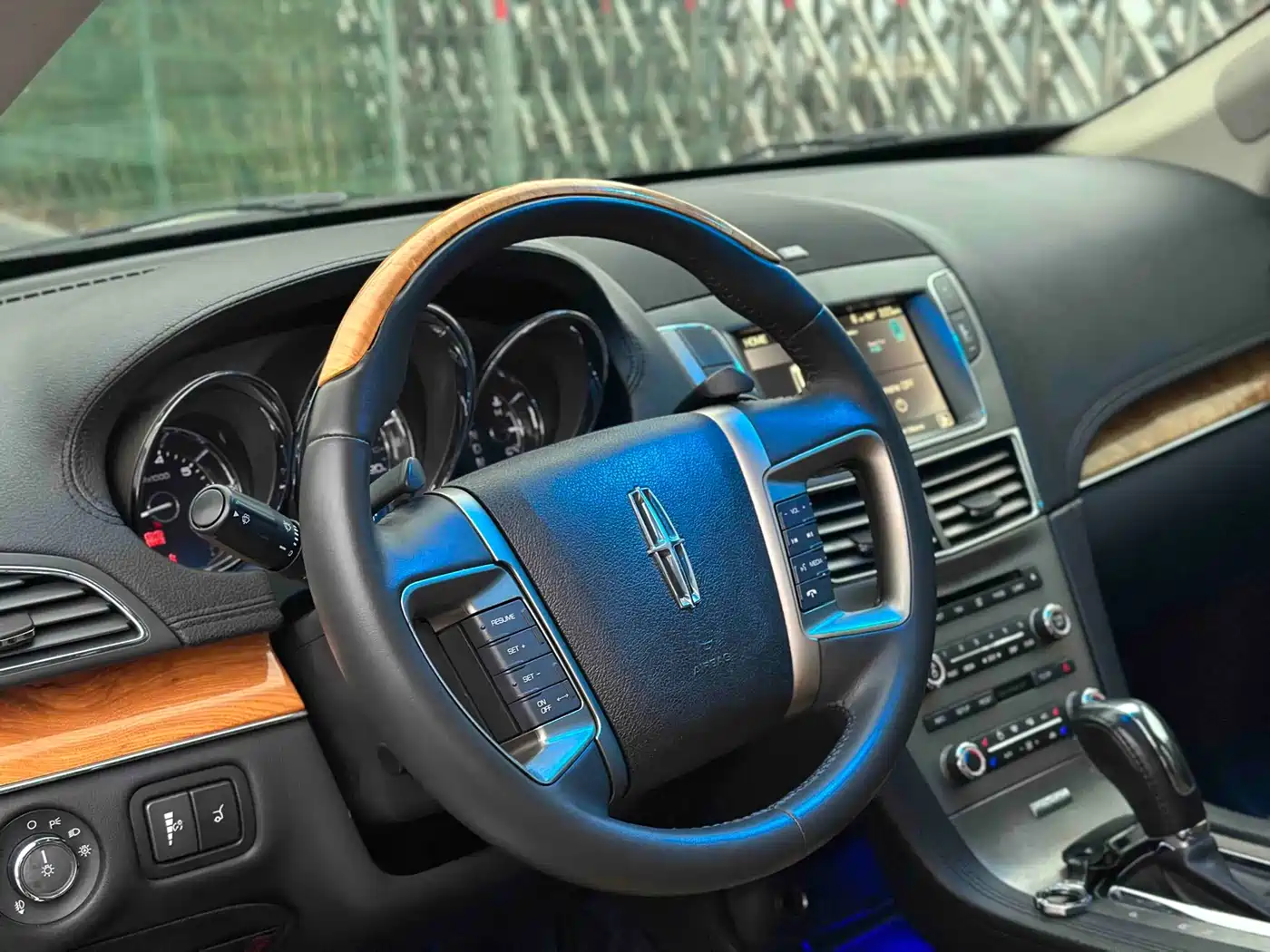 Lincoln MKT 2012 2010 Model 3.5T EcoBoost AWD