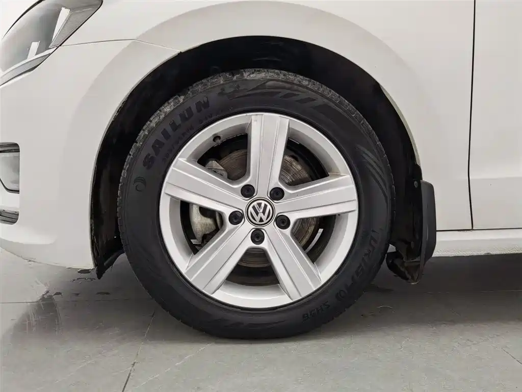 Volkswagen Golf Sportsvan 2016 1.6L Automatic Comfort фото 17