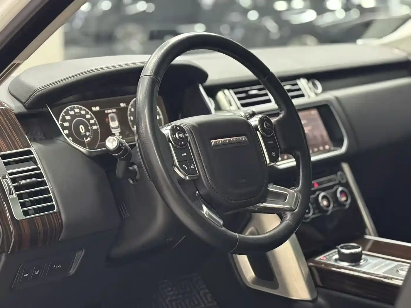 Land Rover Range Rover 2017 3.0 SC V6 Vogue SE Autobiography LWB фото 19