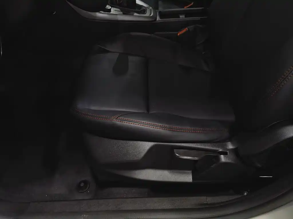 Фото 20 - Ford Focus