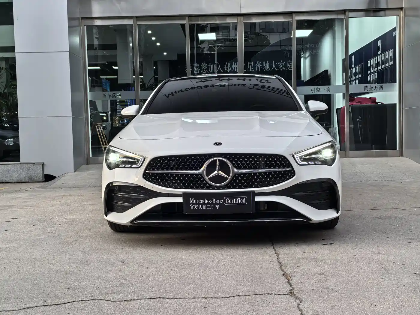 2025 Mercedes-Benz CLA (Import)