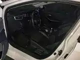 Photo 12 - Toyota Corolla