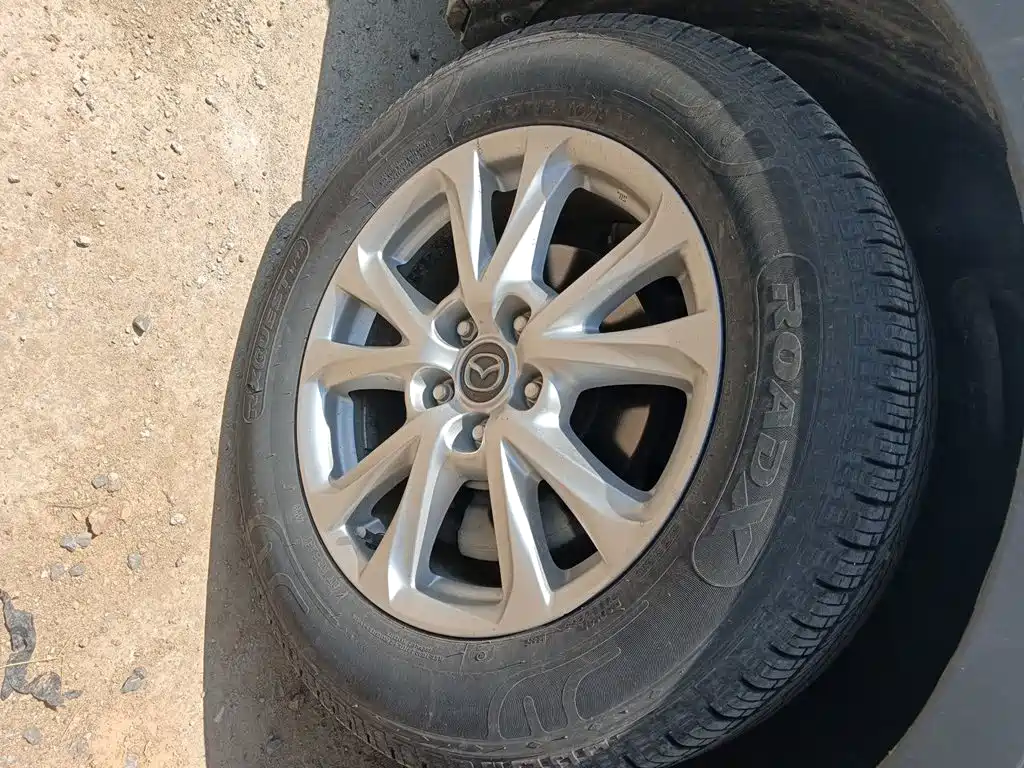 Фото 23 - Mazda CX-4