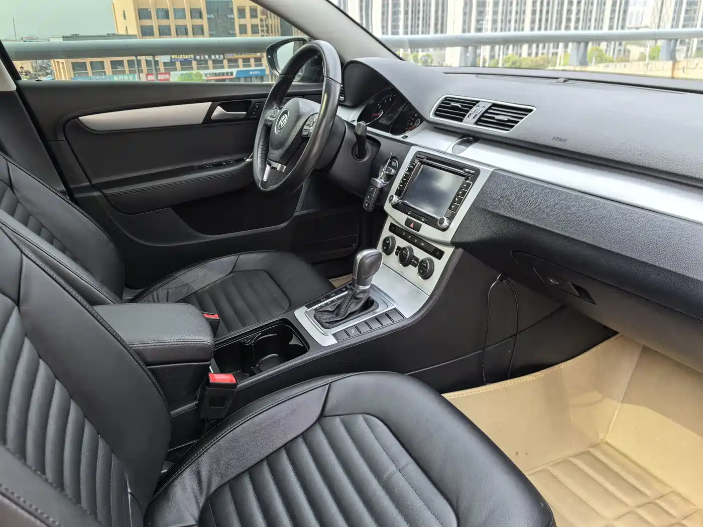 Volkswagen Magotan 2015 1.8TSI Leading фото 40