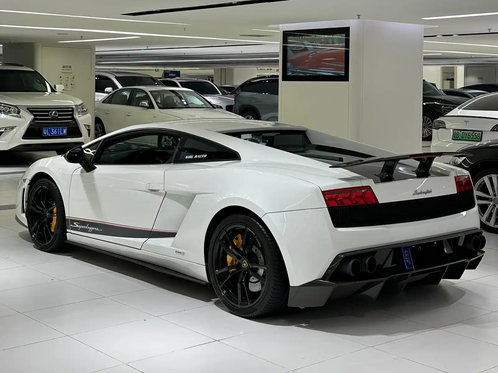 Фото 14 - Lamborghini Gallardo