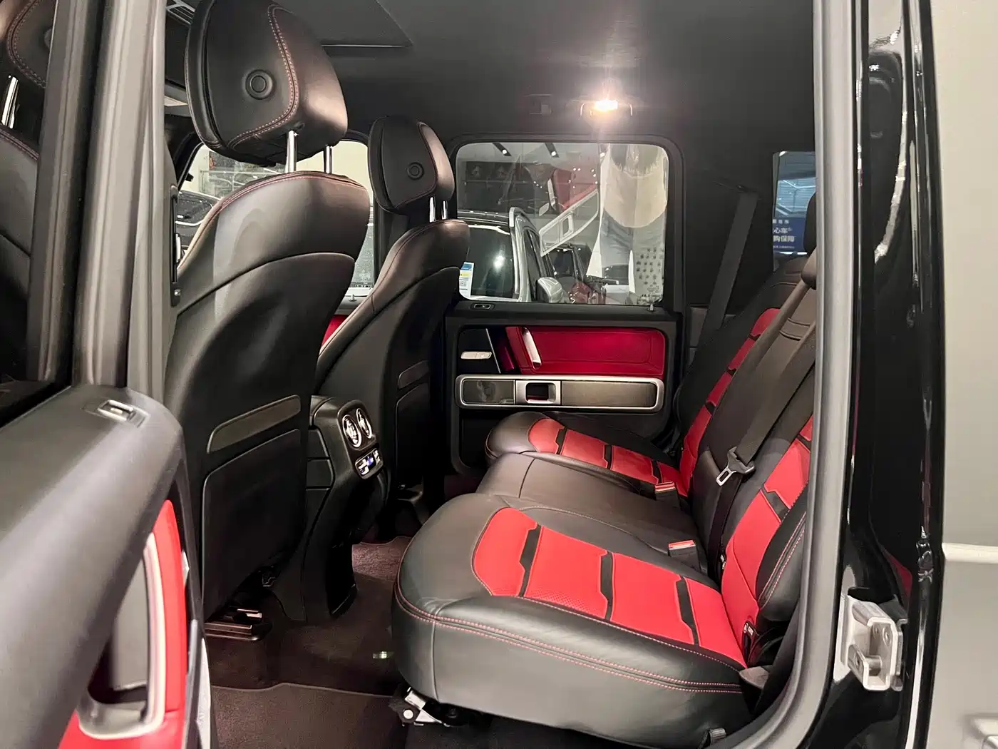 Mercedes-Benz G-Class AMG 2019 AMG G 63 фото 4