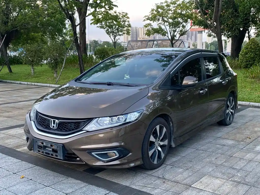 Honda Jade 2014 2013 1.8L CVT Luxury Edition 5-seater
