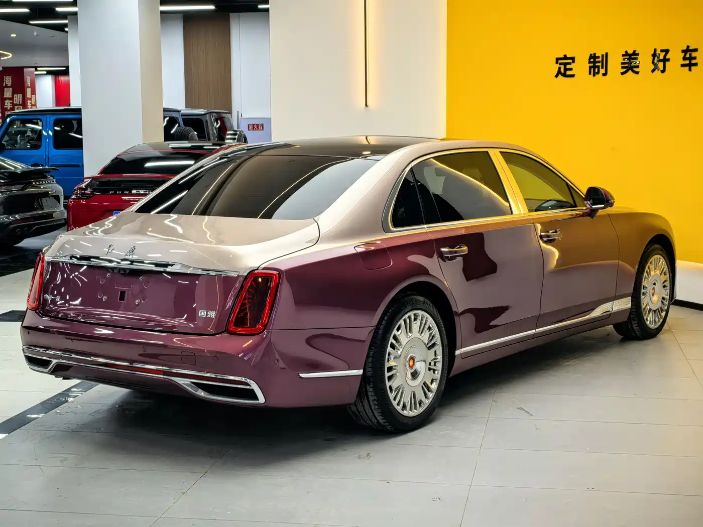 Hongqi Guoya 2024 4.0T V8 Version фото 27
